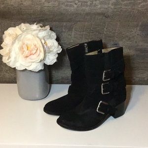 Adrienne Vittadini Black suede buckle boots